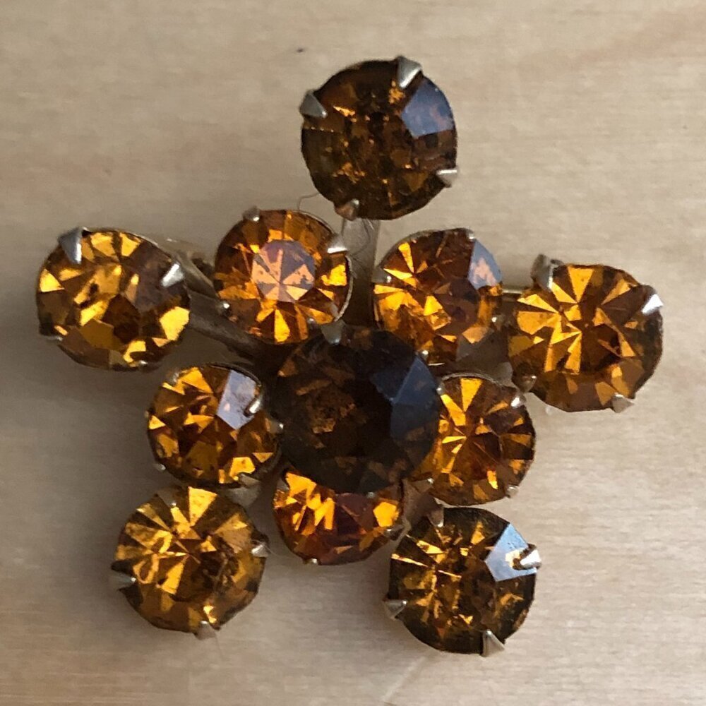 Vintage 60's Root Beer Topaz Honey Amber Rhinestone Starburst Brooch Gold